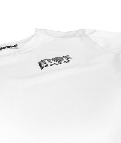 Éther - T shirt de sport ultra léger.
